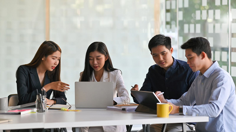 Xây dựng & thực thi chiến lược doanh nghiệp Xây dựng & thực thi chiến lược doanh nghiệp